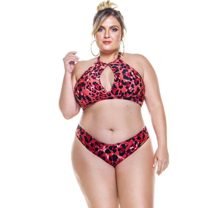 PLUS SIZE SAVANA PRINT CROP TOP WITH CLEAVAGE HOLE